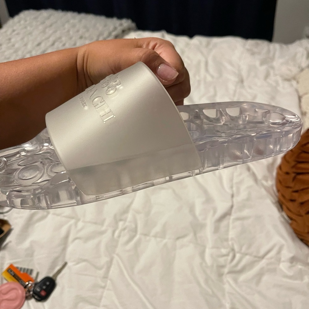 Ulyssa Logo Transparent Slides - image 5